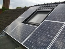 Dachfläche mit einer Photovoltaikanlage voll ausgenutzt
